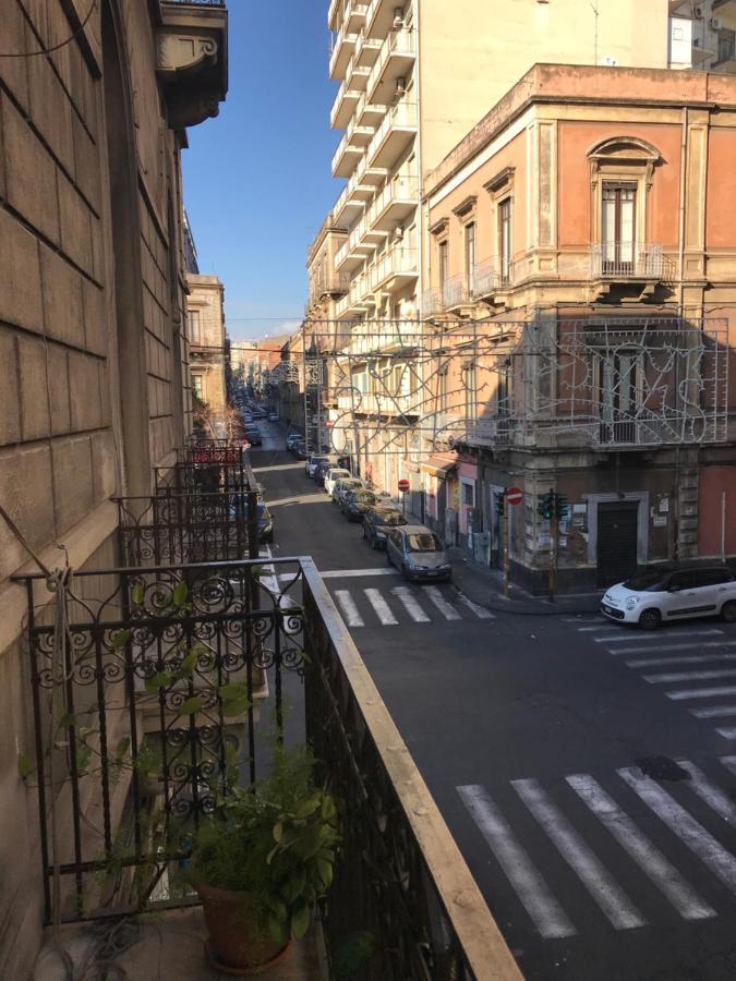 Chez Claudia - Relax In Catania City Center Экстерьер фото